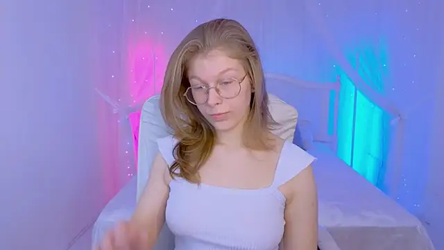 Angelie  Eyes online show from 11-30-25, 03:35