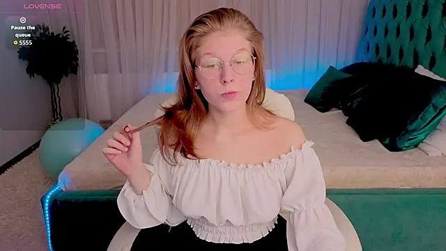 Angelie  Eyes online show from 11-06-25, 03:27