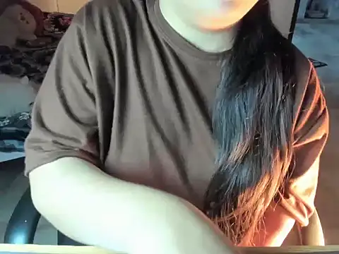 Divya68 online show from 12-13-25, 08:04