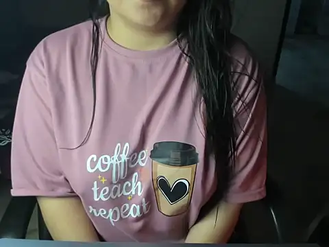 Divya68 online show from 12-22-25, 05:35