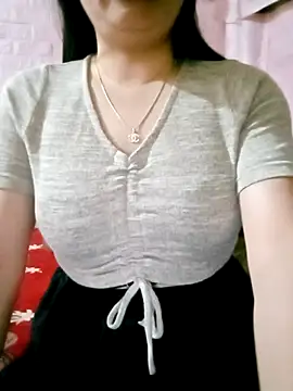 SansanCii online show from 02-20-26, 07:43