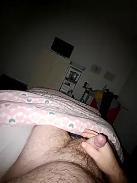 Snapshot of nico33000a chatting on 02-01-26, 06:44 nico33000a online show from 02-01-26, 06:44