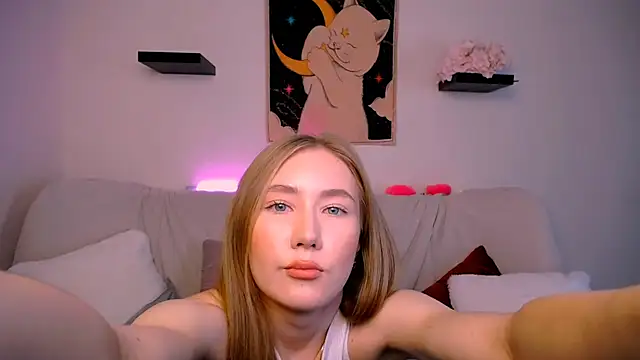 EllyColins online show from 10-21-25, 02:55