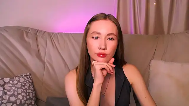 EllyColins online show from 02-25-26, 02:56