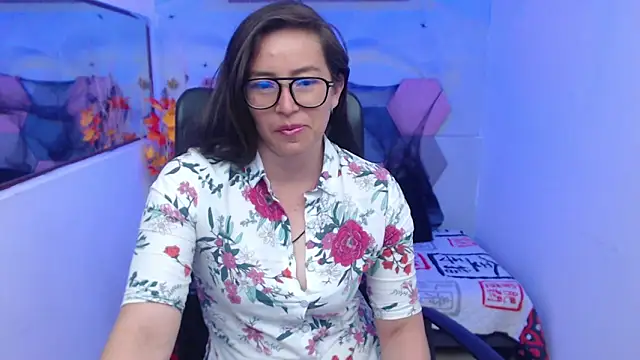 Lui Fer01 online show from 10-29-25, 11:31