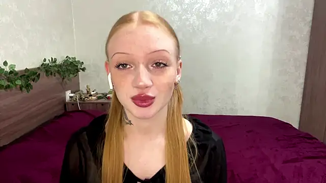 Iamlylu online show from 11-23-25, 05:50