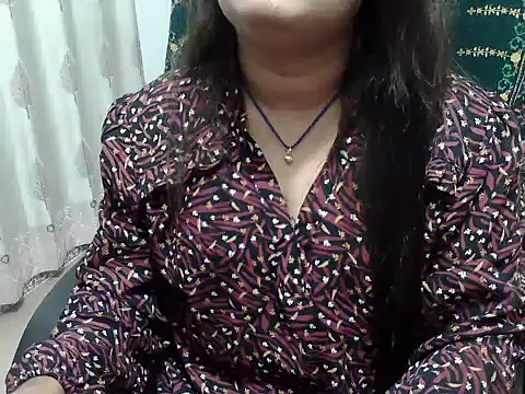 Snapshot of SexyRani2000 chatting on 04-28-26, 05:06 SexyRani2000 online show from 04-28-26, 05:06