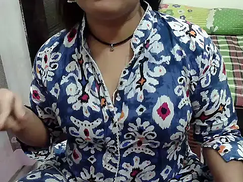 SexyRani2000 online show from 11-11-25, 03:51