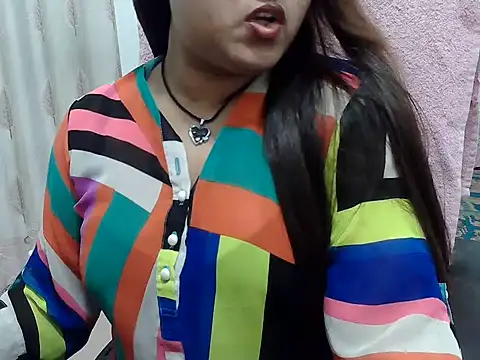 Snapshot of SexyRani2000 chatting on 06-11-26, 03:09 SexyRani2000 online show from 06-11-26, 03:09