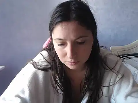 LuckyLisa23 online show from 04-06-26, 11:11