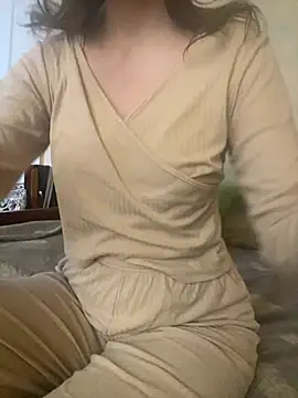 KittieCreme online show from 02-12-26, 07:41