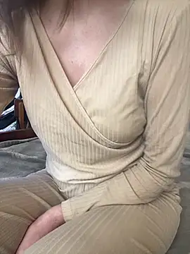 KittieCreme online show from 02-19-26, 09:28