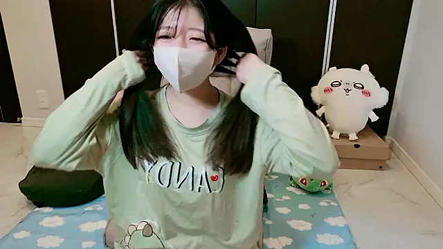 Snapshot of Rin_chan_77 chatting on 11-08-25, 12:31 Rin chan 77 online show from 11-08-25, 12:31