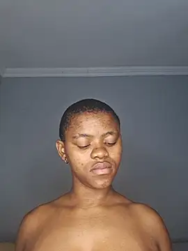 certifiedhottie2025 online show from 12-05-25, 06:23