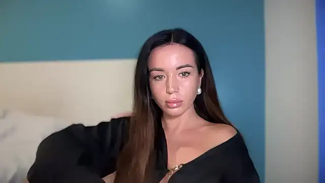 Ravolinn online show from 02-09-26, 03:54