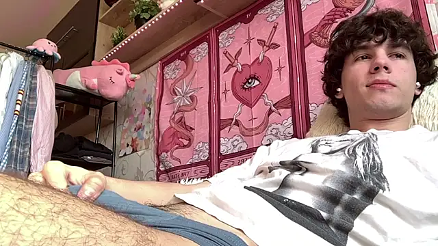 Jeremy1Scott online show from 04-14-26, 04:39