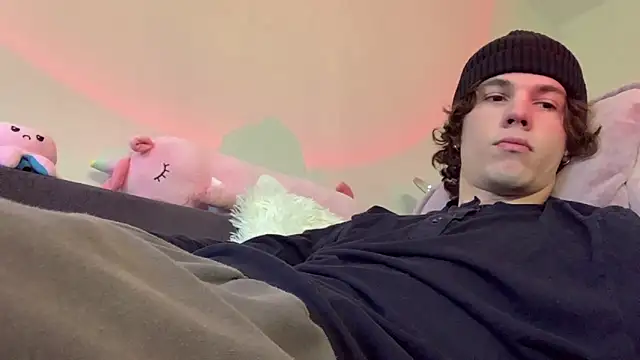 Jeremy1Scott online show from 06-19-26, 05:13