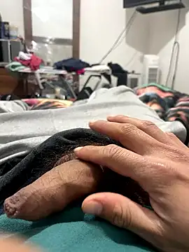 KingFlores online show from 01-12-26, 05:25