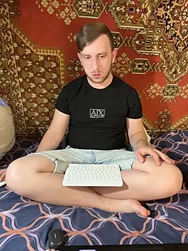 Snapshot of Sextigr2003 chatting on 06-06-26, 12:10 Sextigr2003 online show from 06-06-26, 12:10