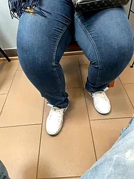 kevetvivi online show from 11-29-25, 09:31