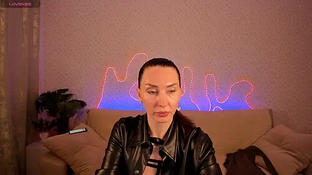 Snapshot of Lilith_Sora chatting on 01-15-26, 06:44 Lilith Sora online show from 01-15-26, 06:44