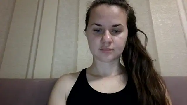 GiaaCaranggi online show from 06-19-26, 07:52