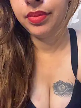 Snapshot of neelam_singh0 chatting on 06-15-26, 08:25 neelam singh0 online show from 06-15-26, 08:25
