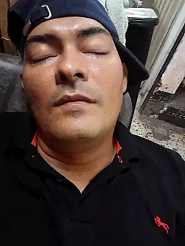 sexyandres 23 online show from 10-20-25, 07:03