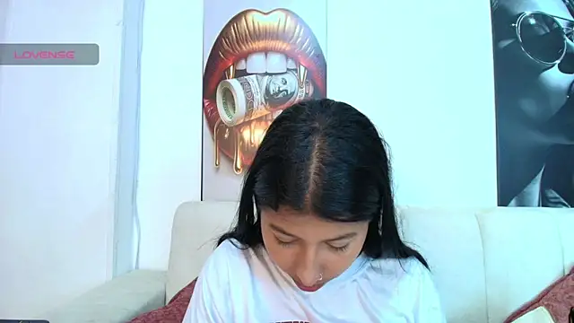 Snapshot of ASS_DIRTY_MESSY chatting on 10-20-25, 09:15 ASS DIRTY MESSY online show from 10-20-25, 09:15