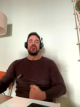 ReDiBastoni90 online show from 10-28-25, 08:13