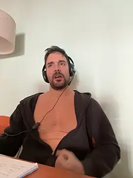 ReDiBastoni90 online show from 10-29-25, 08:24