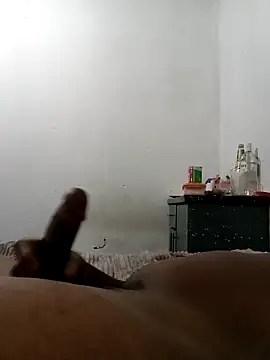 MyGuy352 online show from 12-21-25, 04:58