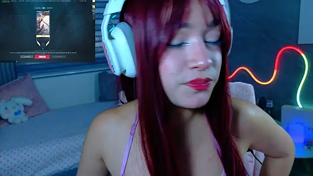 Naaomi cute online show from 10-15-25, 10:07