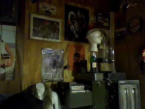 Snapshot of OldManOnline chatting on 03-04-26, 10:17 OldManOnline online show from 03-04-26, 10:17