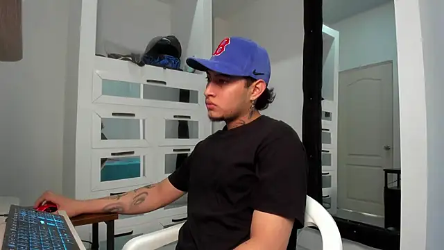 Sky Wild online show from 03-29-26, 08:32