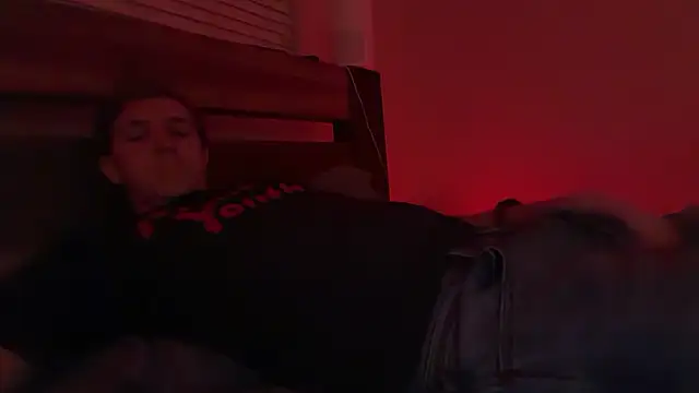 eddieeeeee1232 online show from 11-03-25, 12:49