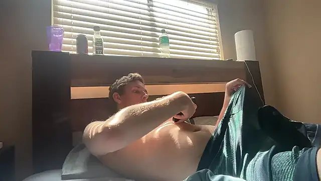 eddieeeeee1232 online show from 10-26-25, 06:41