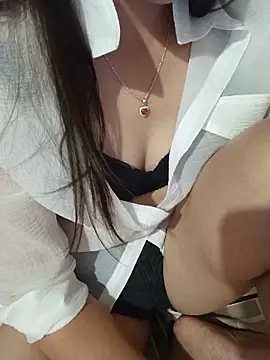 -Paige- online show from 06-14-26, 02:24