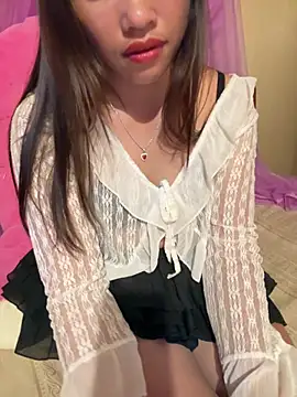 -Paige- online show from 04-28-26, 02:27