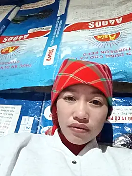 -Paige- online show from 11-29-25, 10:54