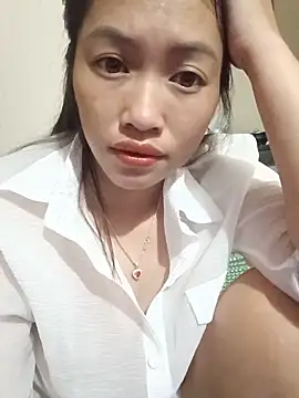 -Paige- online show from 05-18-26, 12:44