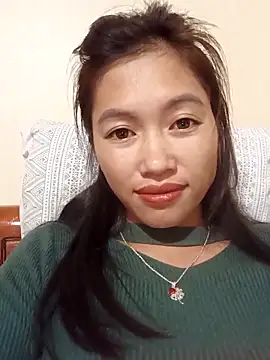 -Paige- online show from 12-14-25, 08:09