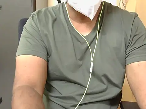Snapshot of mpl_sub4 chatting on 12-05-25, 04:05 mpl sub4 online show from 12-05-25, 04:05