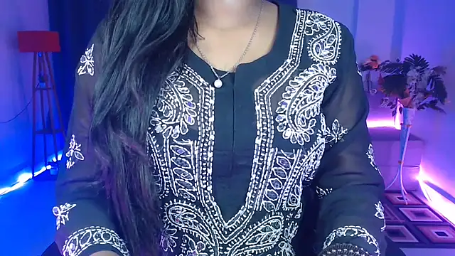 Rashiii  online show from 02-16-26, 04:49