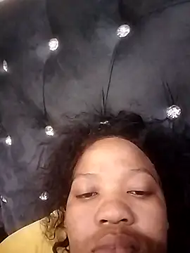 CaramelBoootie online show from 11-11-25, 07:52