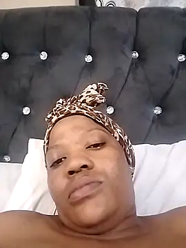 CaramelBoootie online show from 03-18-26, 05:03