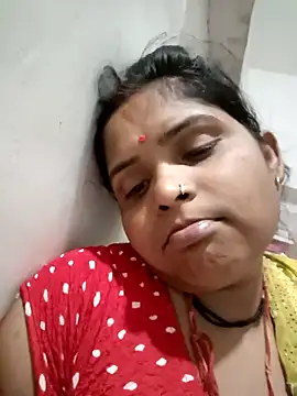 Snapshot of Manya_cute chatting on 10-14-25, 01:06 Manya cute online show from 10-14-25, 01:06