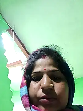 Karishma cute online show from 01-10-26, 03:35