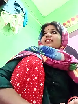 Karishma cute online show from 11-09-25, 01:31