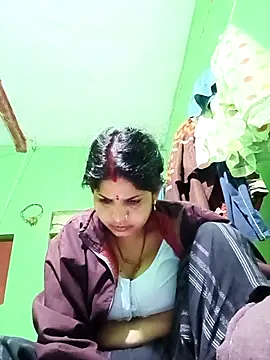 Karishma cute online show from 11-30-25, 06:41